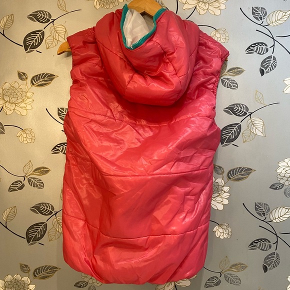 Vintage Fila “F-Box” Women’s Puffer Vest - Picture 6 of 6